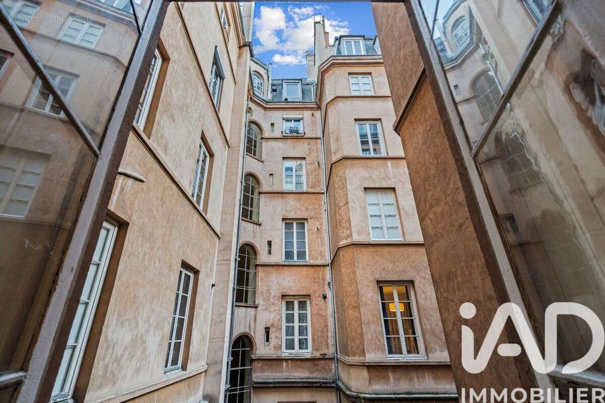 Photo 7 - Appartement à LYON-1E