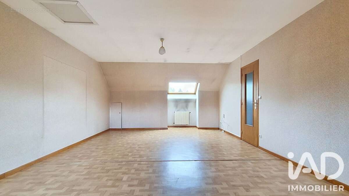 Maison 178 m² à Somain  - photo 9