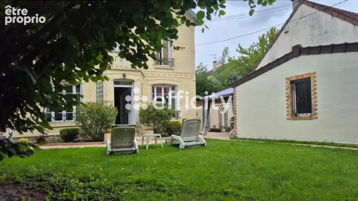 Maison 154 m² à Chelles  - photo 2