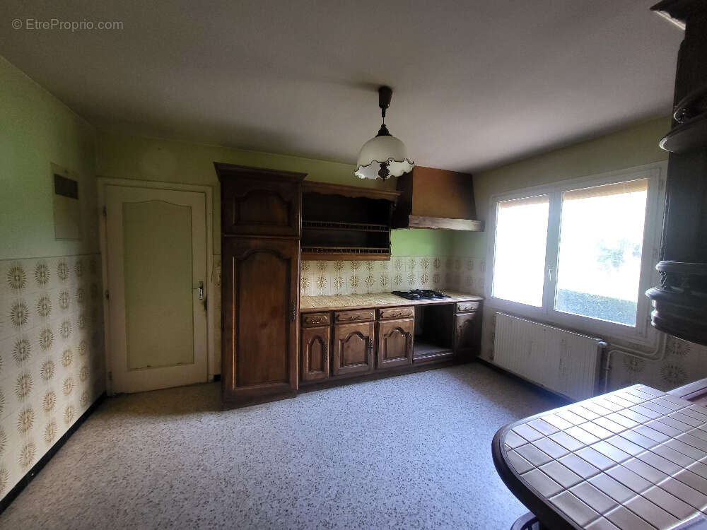 Maison à SAINT-MARCEL