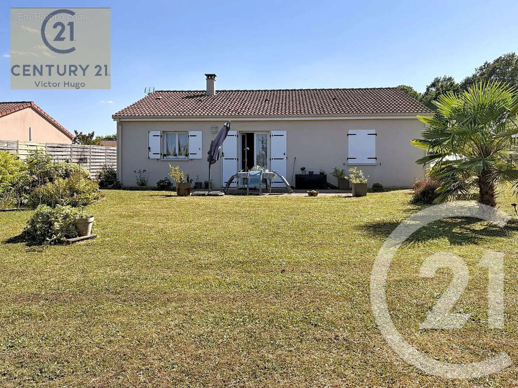 Maison 102 m² à Rilhac-Rancon  - photo 10