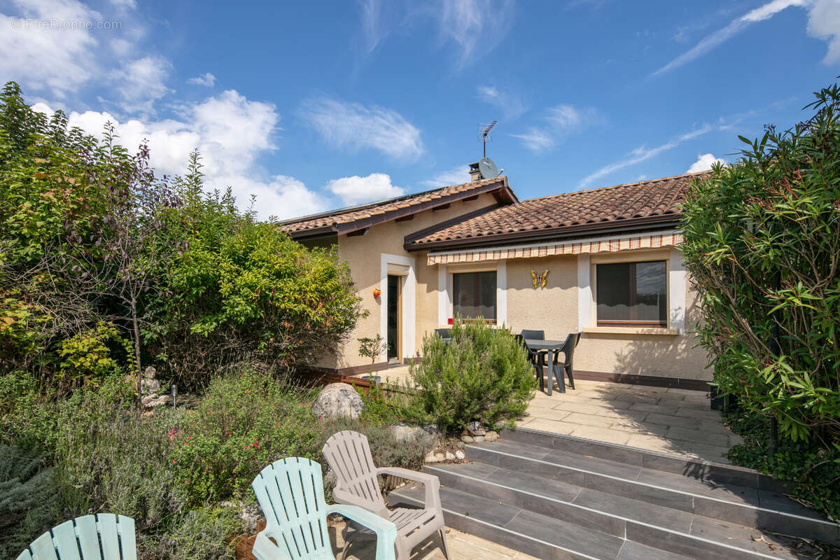 Maison à SAINT-SAUVEUR