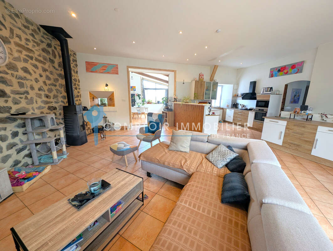Maison à LANDOS