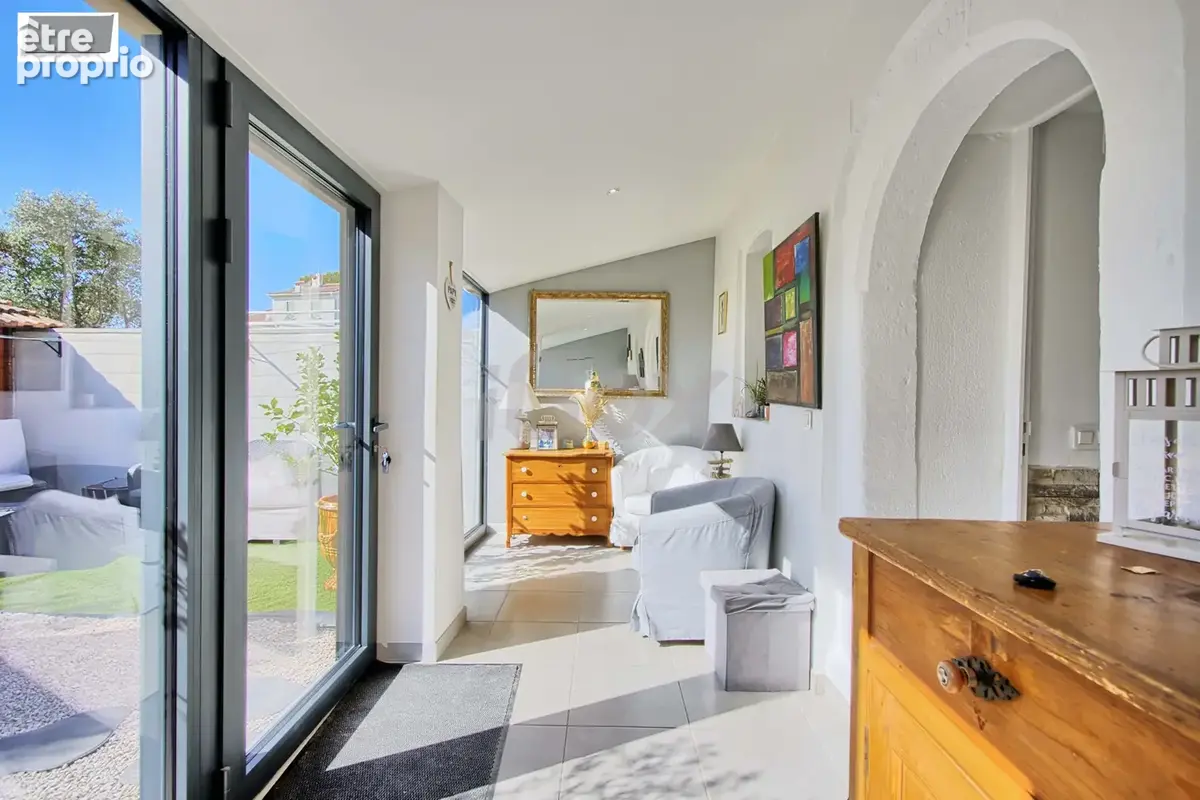 La garde - maison de 95 m2 en parfaite etat - photo 3