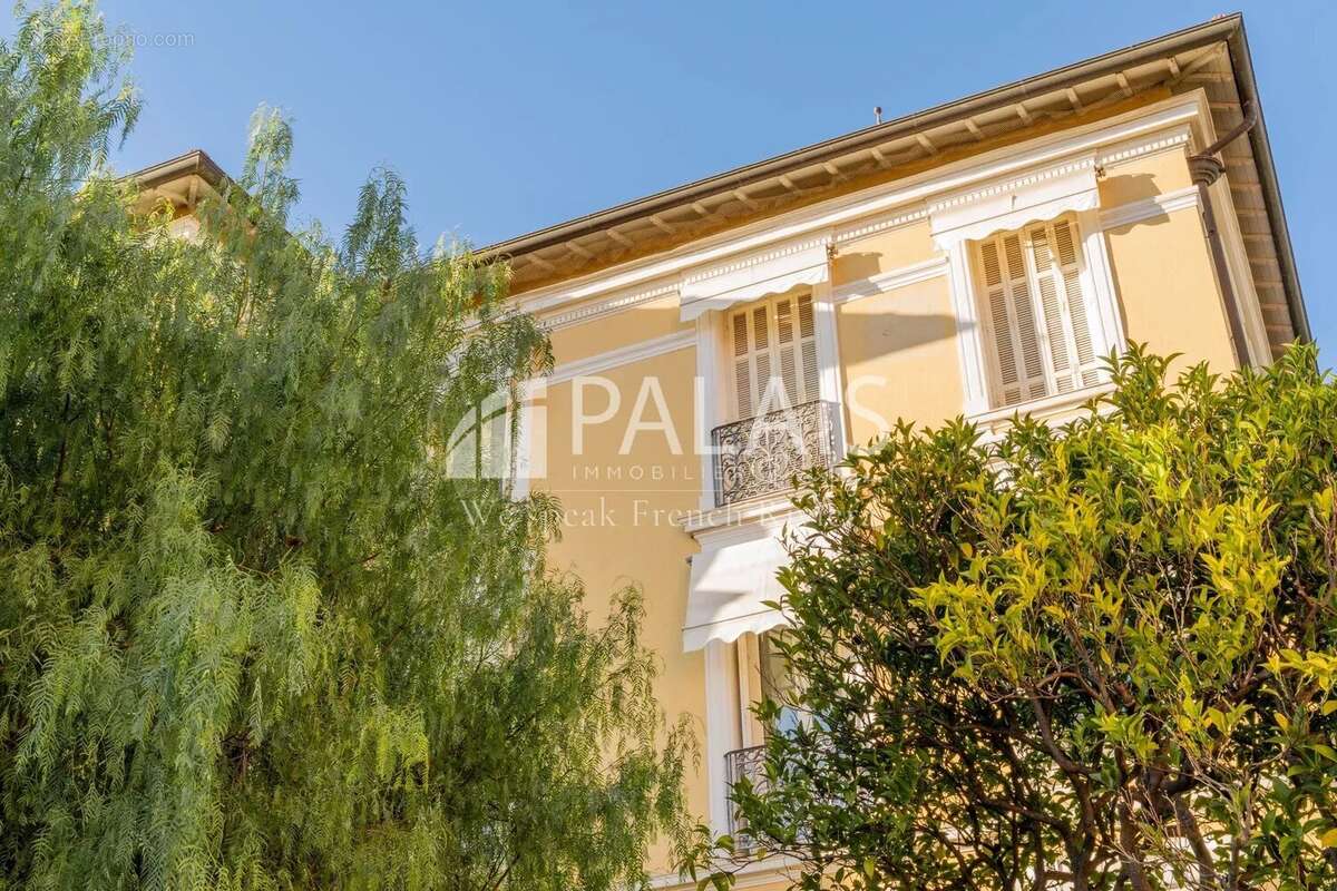 Appartement à BEAULIEU-SUR-MER