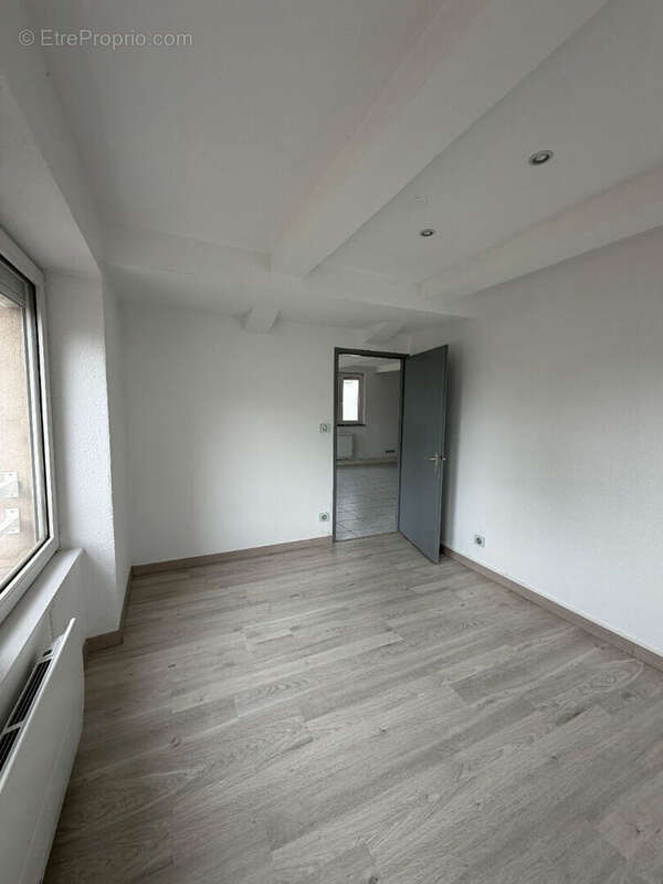 Appartement à POMPEY