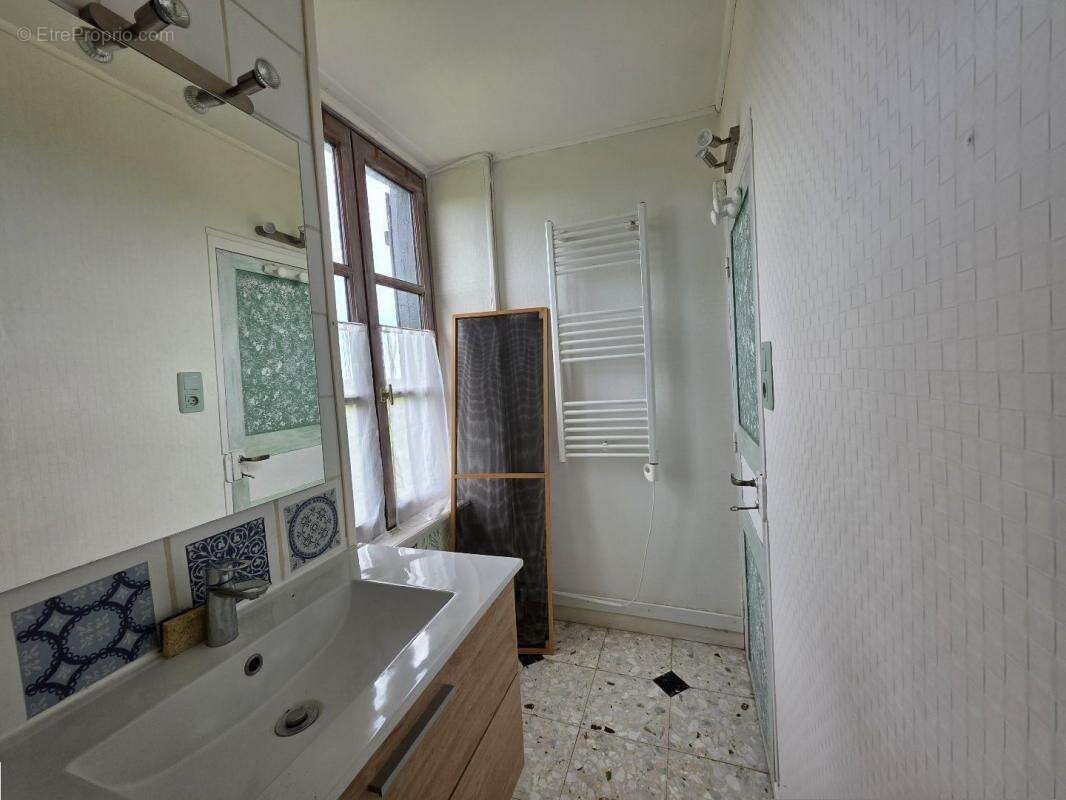 Maison à SAINT-BENOIT-DU-SAULT