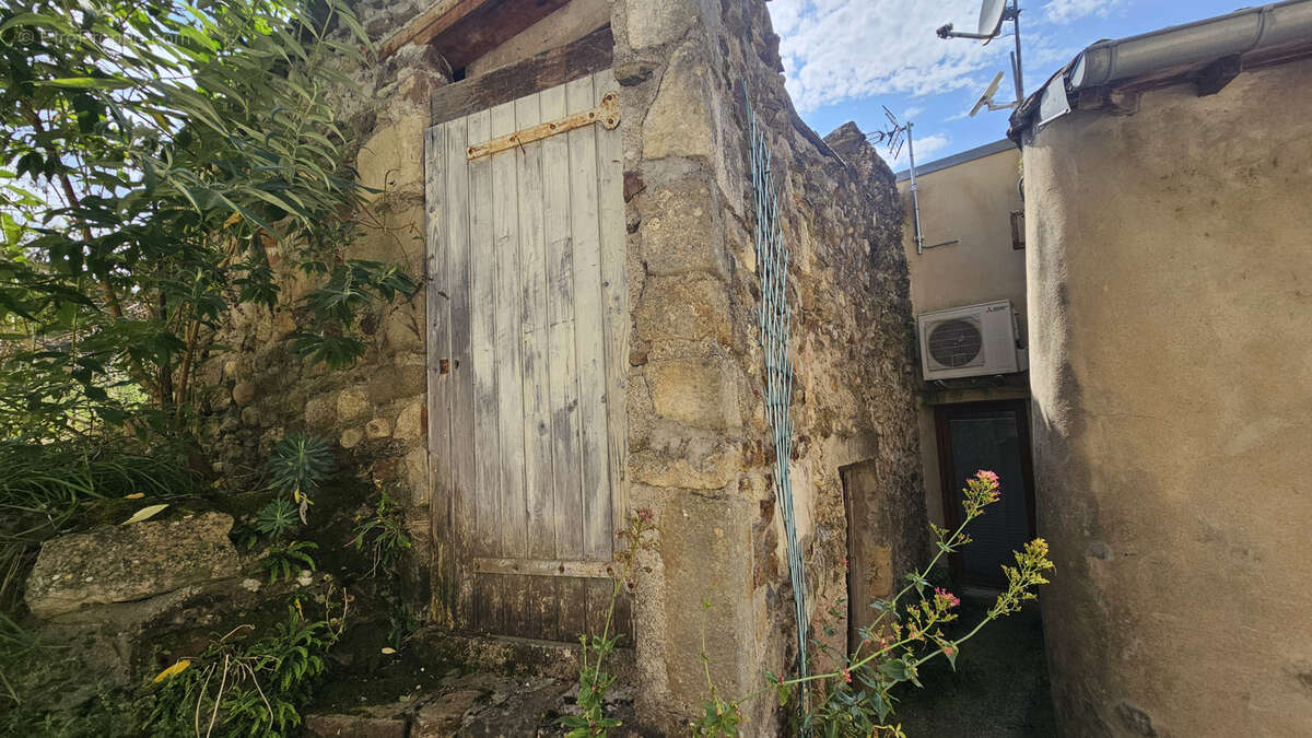 Maison à BEAUCHASTEL
