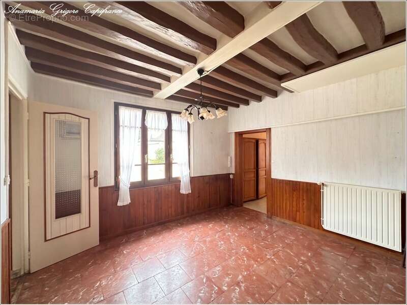 Mittainvilliers Verigny - Longère 90 m², 3 chambres, dépendance, combles aménageables, terrain 1388 m² - photo 2