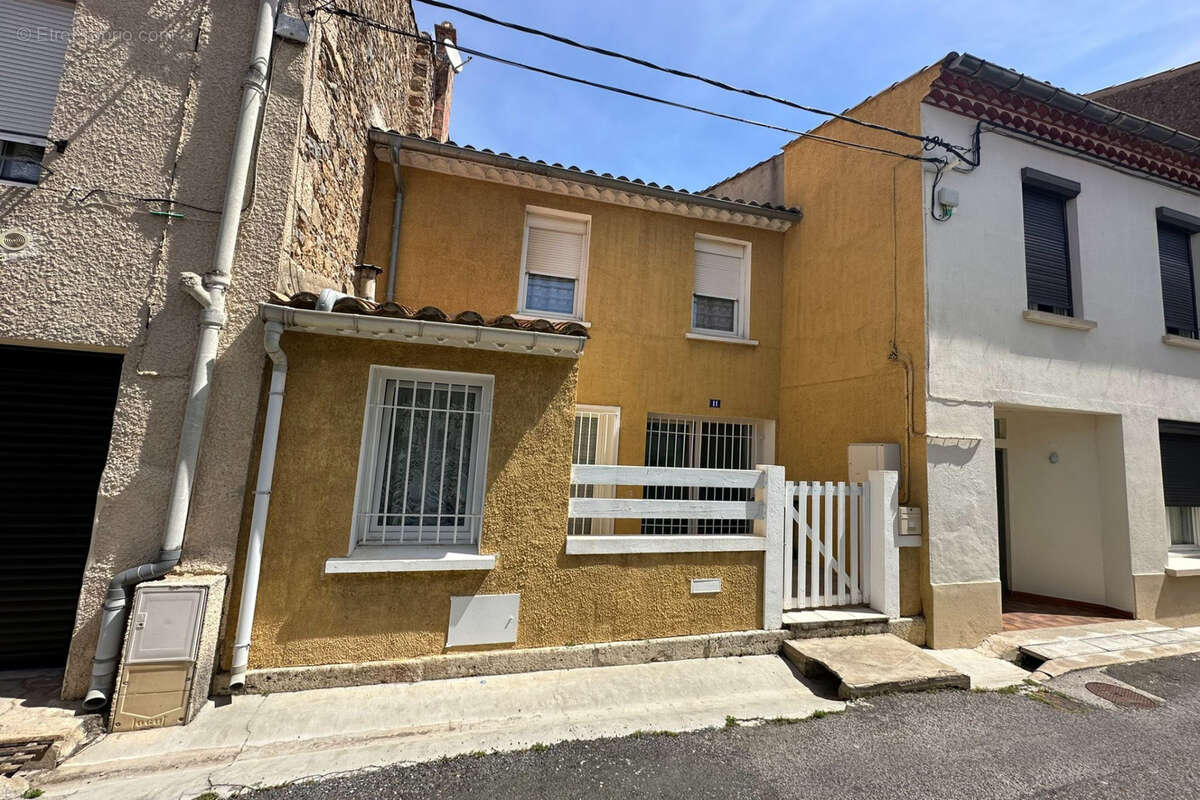 Maison à LEZIGNAN-CORBIERES