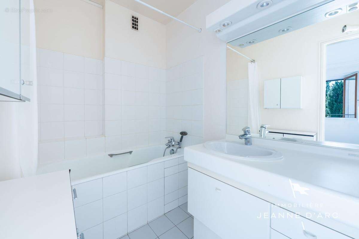 Appartement à VERSAILLES