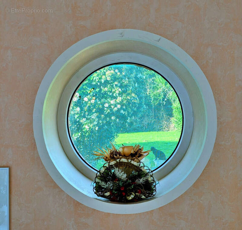 Maison à LA CHAPELLE-JANSON