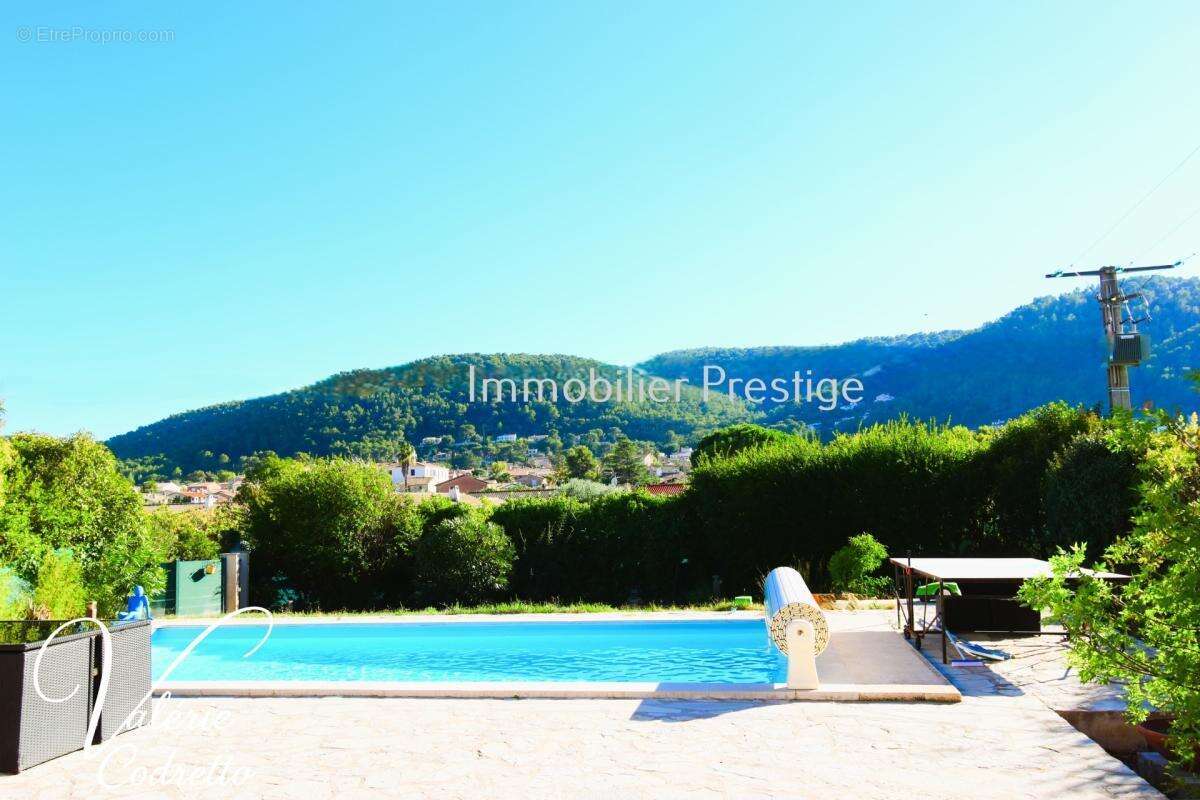 La moutonne – villa 185 m² – 6 chambres – piscine – terrain 1 996 m² – 4 grands garages 83260 - photo 3