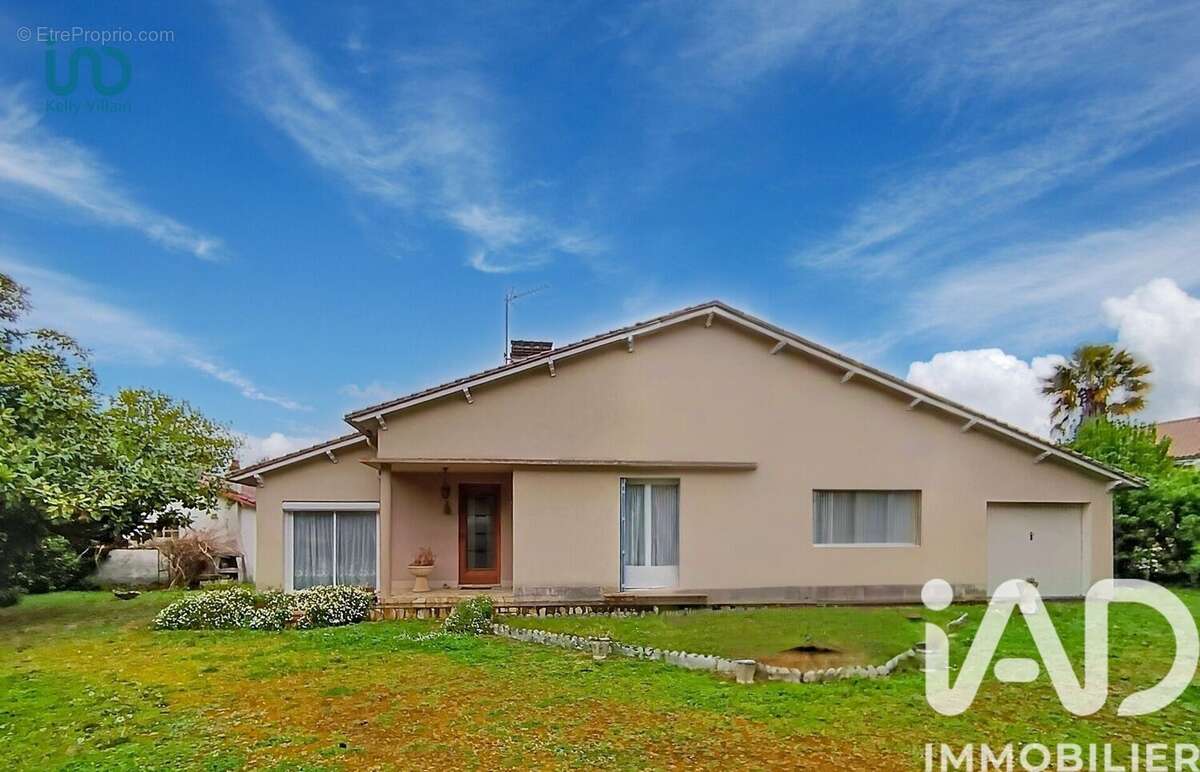 Photo 3 - Maison à COULON