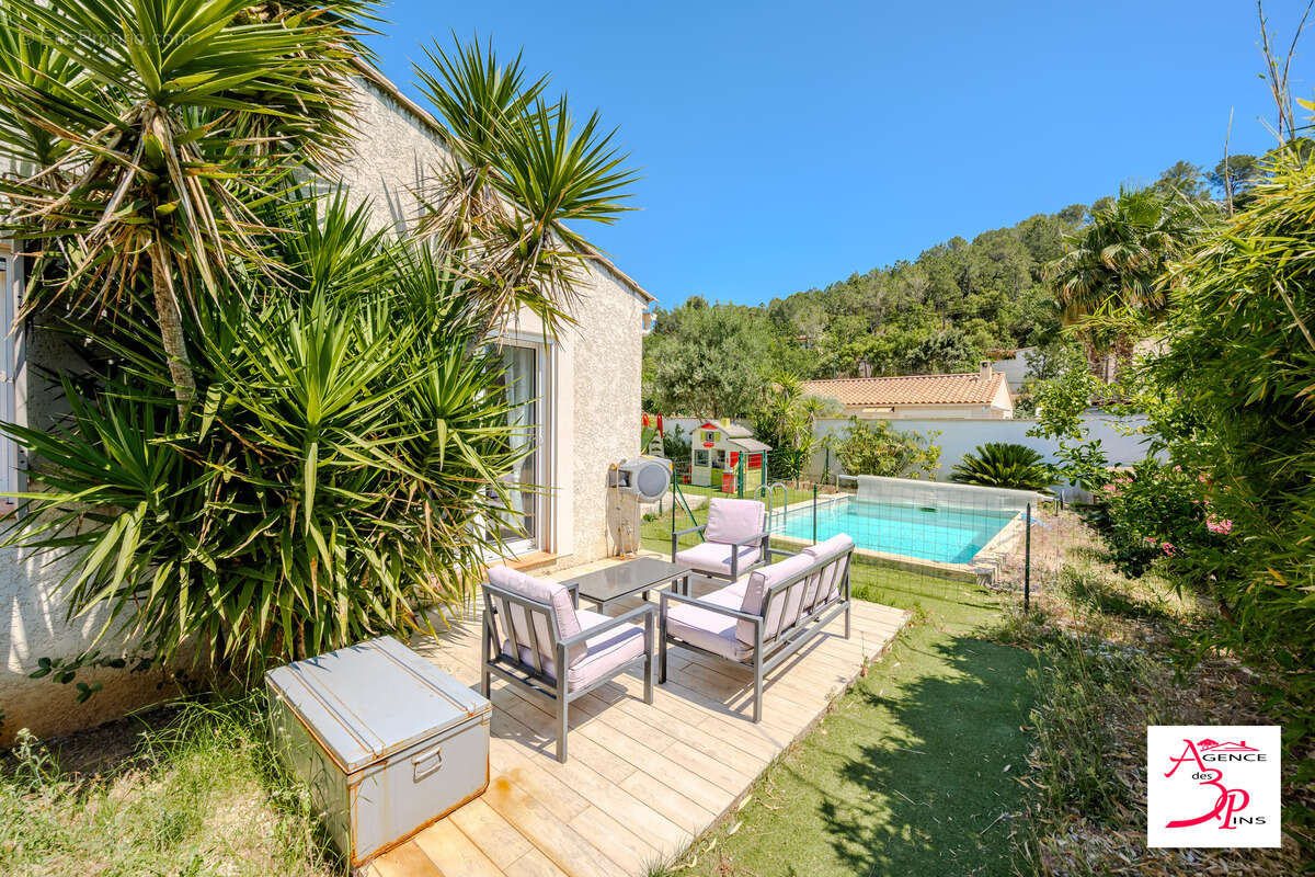 Maison 91 m² à Pierrefeu-Du-Var  - photo 6
