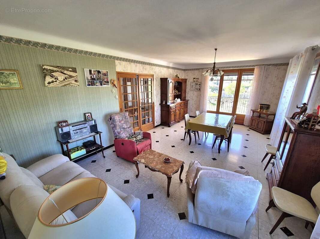 Maison à SAINT-PRIVAT-DES-VIEUX