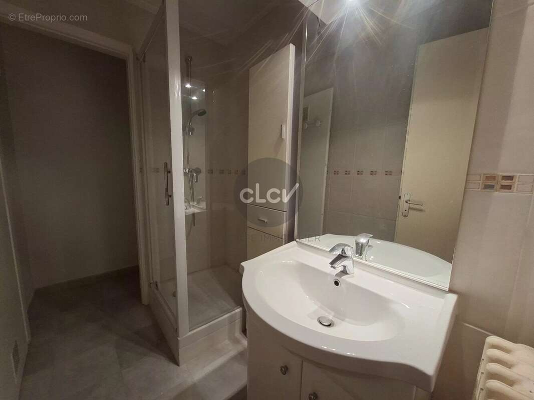 Appartement à VAULX-EN-VELIN