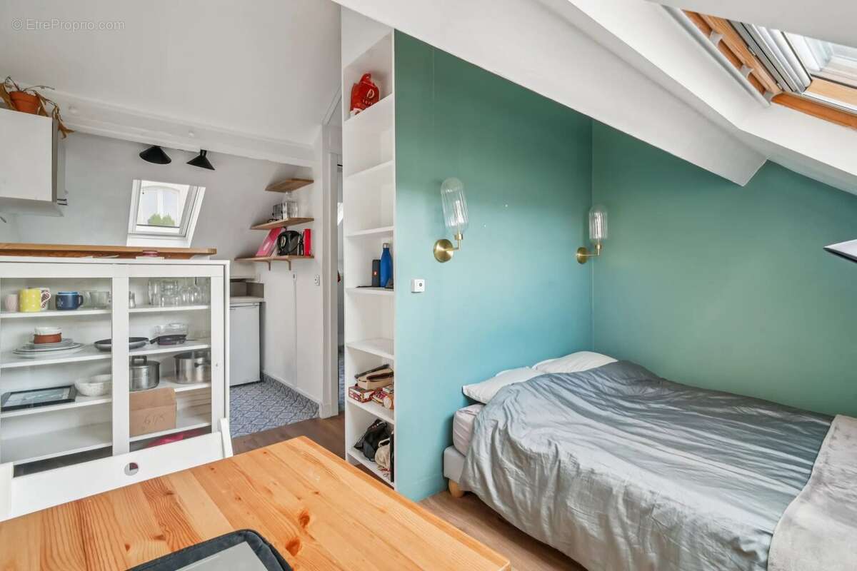 Appartement à NEUILLY-SUR-SEINE