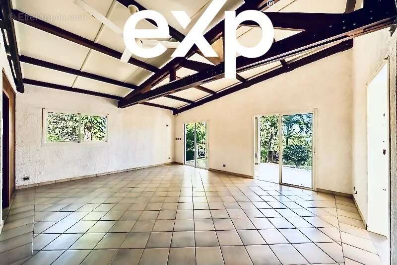 Maison à LA POSSESSION