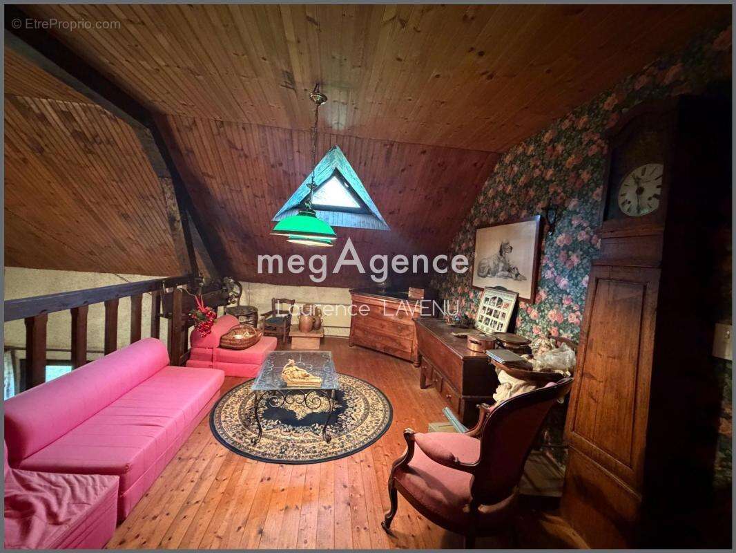 Maison avec le nécessaire en plain-pied avec plus de 2 hectares attenants - photo 9
