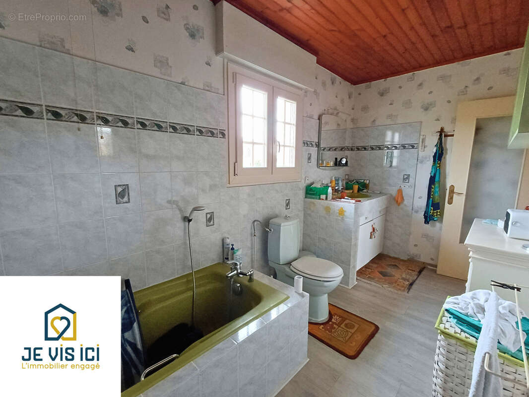 Maison à HALLENNES-LEZ-HAUBOURDIN