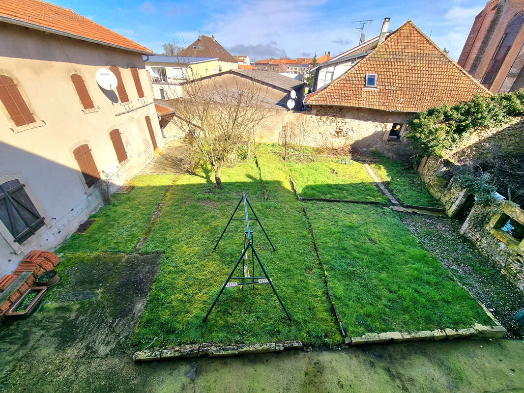 Immeuble à Fort Potentiel 650 m2 - photo 24