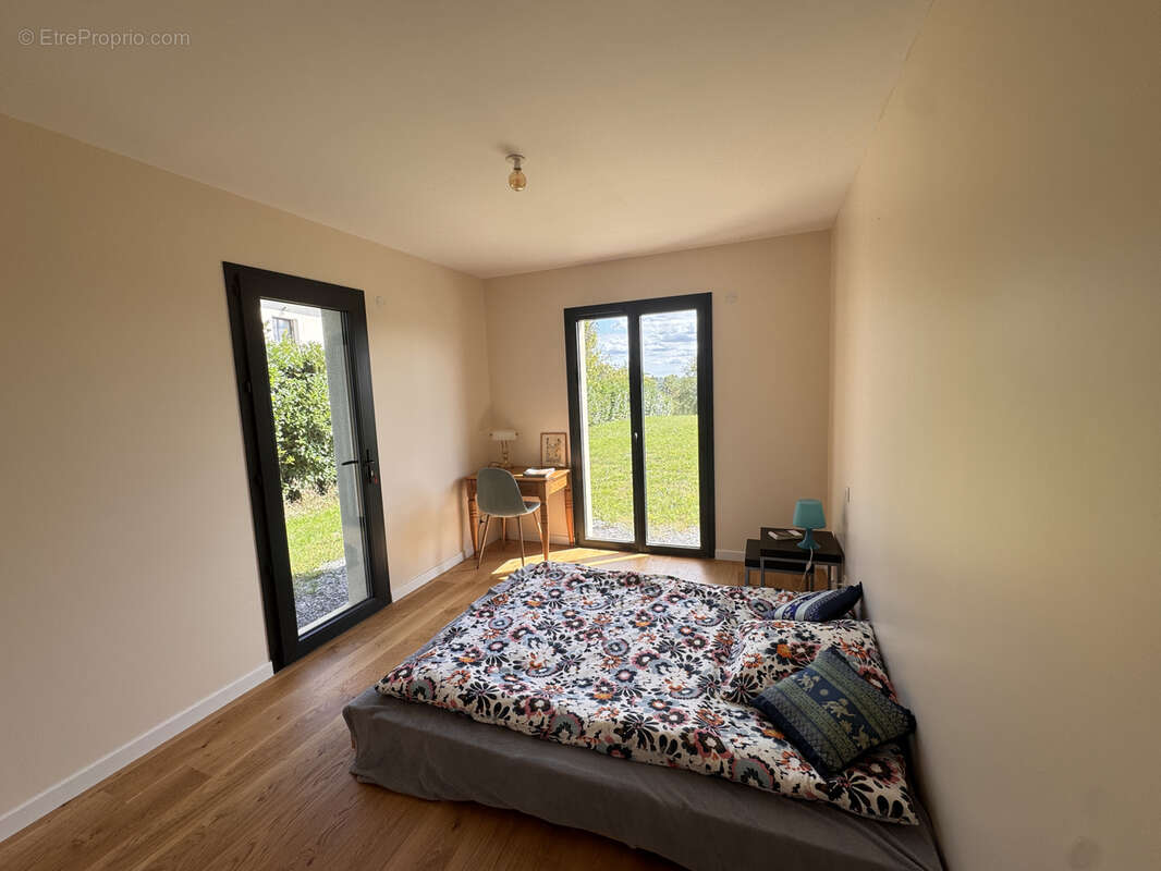 Maison à SAINT-ROBERT