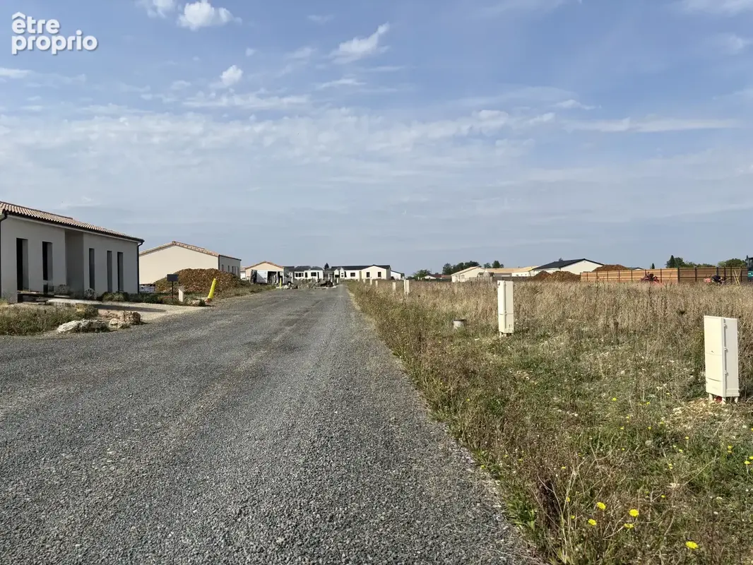 Terrain viabilisé - lot 42 - photo 2