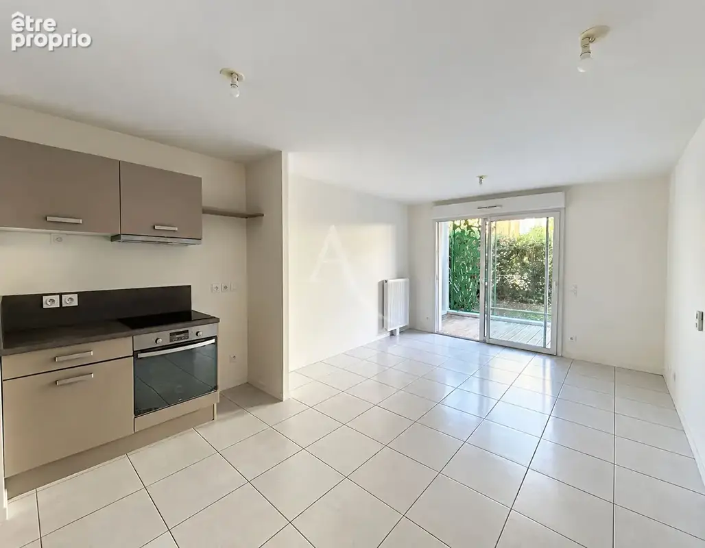 LA ROCHELLE Appartement T2 avec terrasse - photo 2