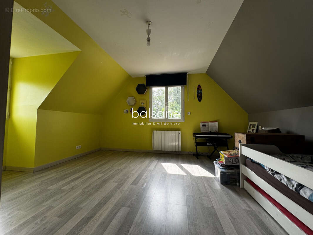 Maison à BOURG-ACHARD