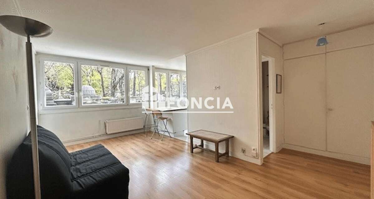 Appartement à PARIS-20E