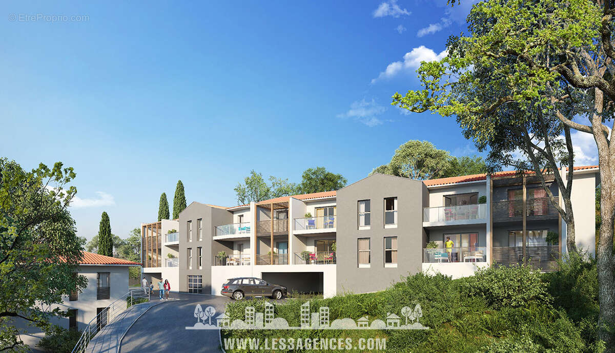 Appartement à COGOLIN