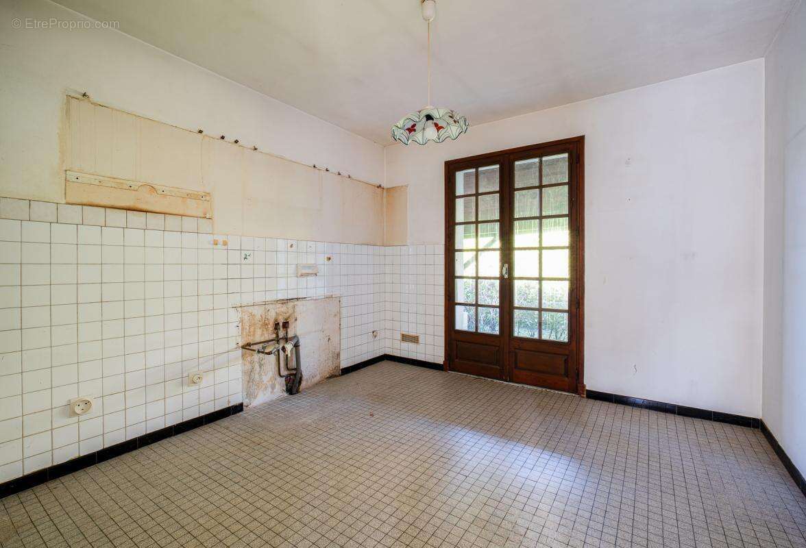 Maison à FLOURENS