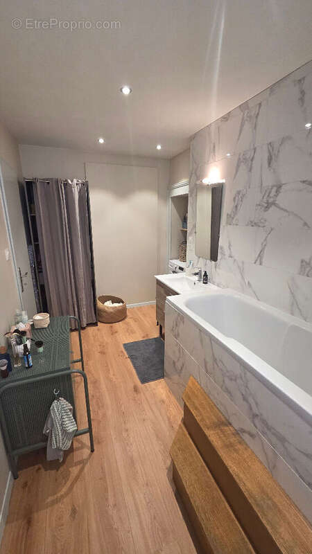 Appartement à BONNEVILLE