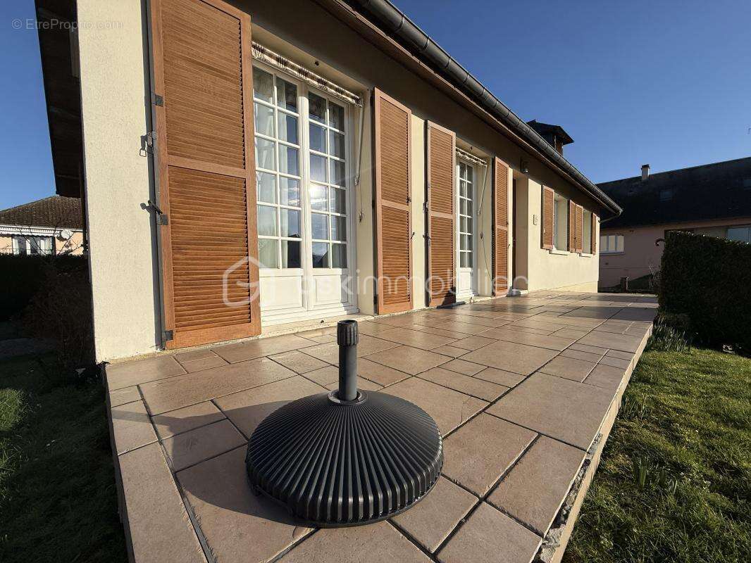 Maison à PONT-L'EVEQUE