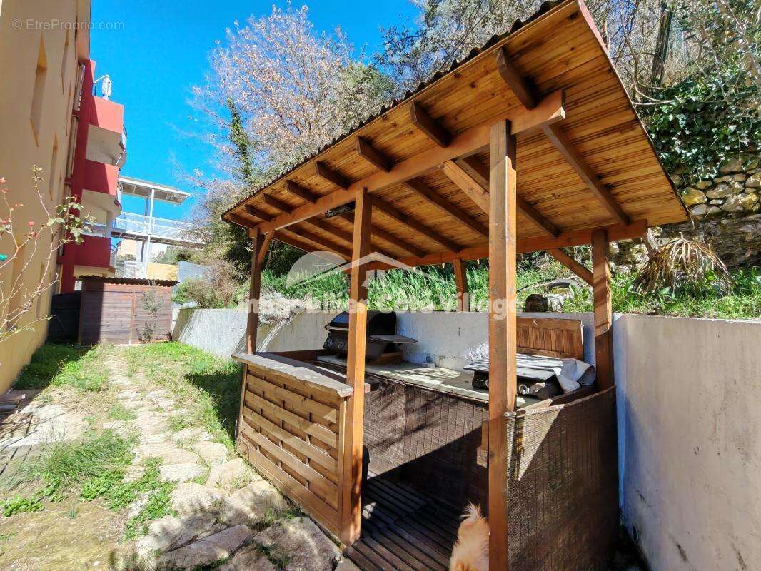 Appartement à PEILLE