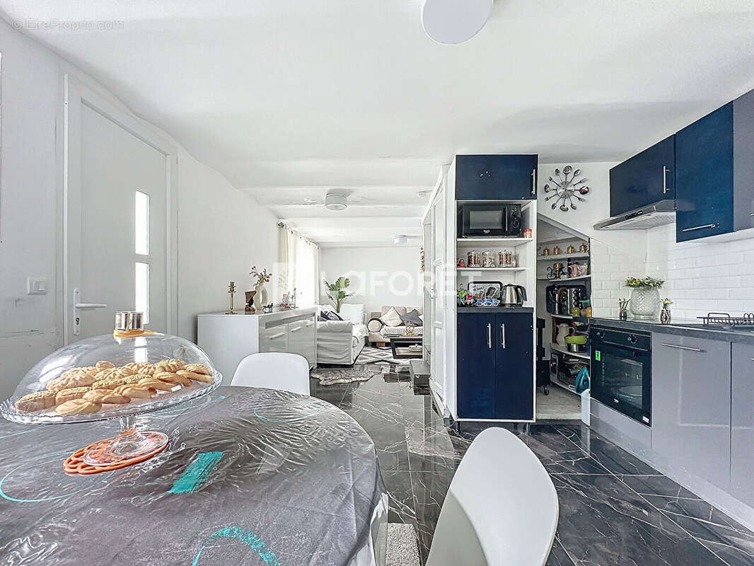 Maison à CHAMPIGNY-SUR-MARNE