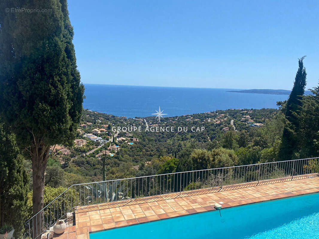 Maison à LES ISSAMBRES