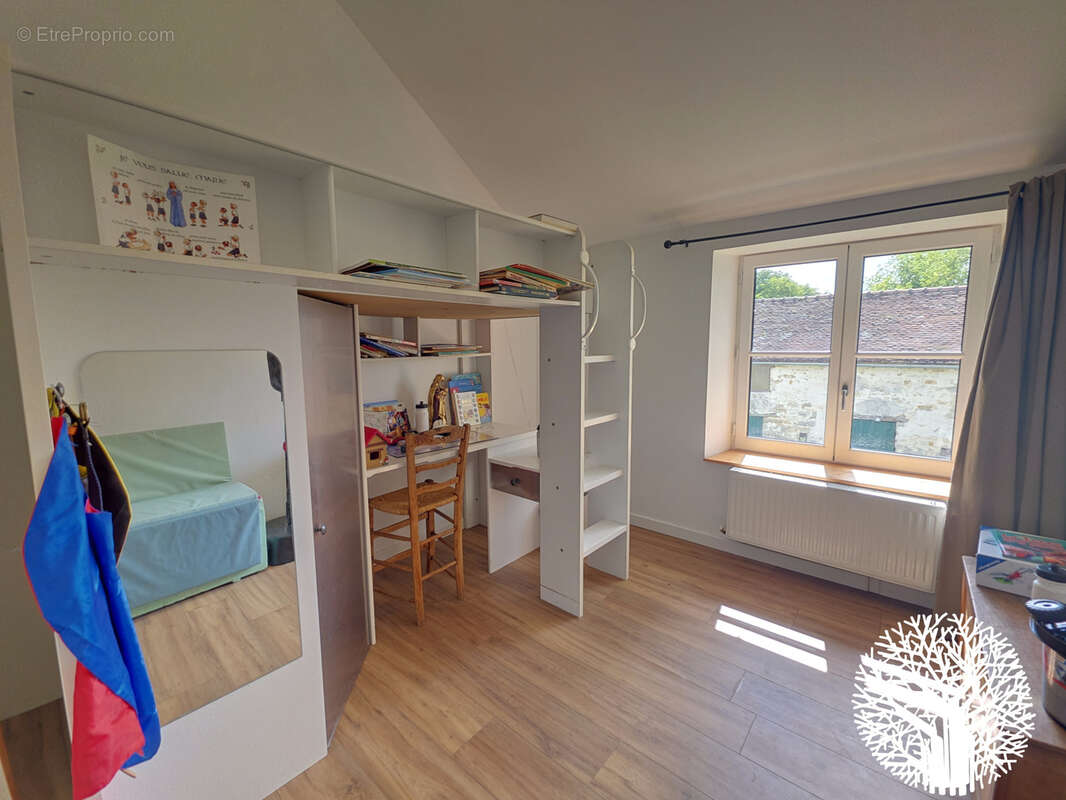 Maison à MILLY-LA-FORET