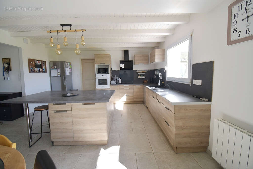 Maison Les Sables d'Olonne 5 pièces 129m2 + T2 45 m2 - photo 11