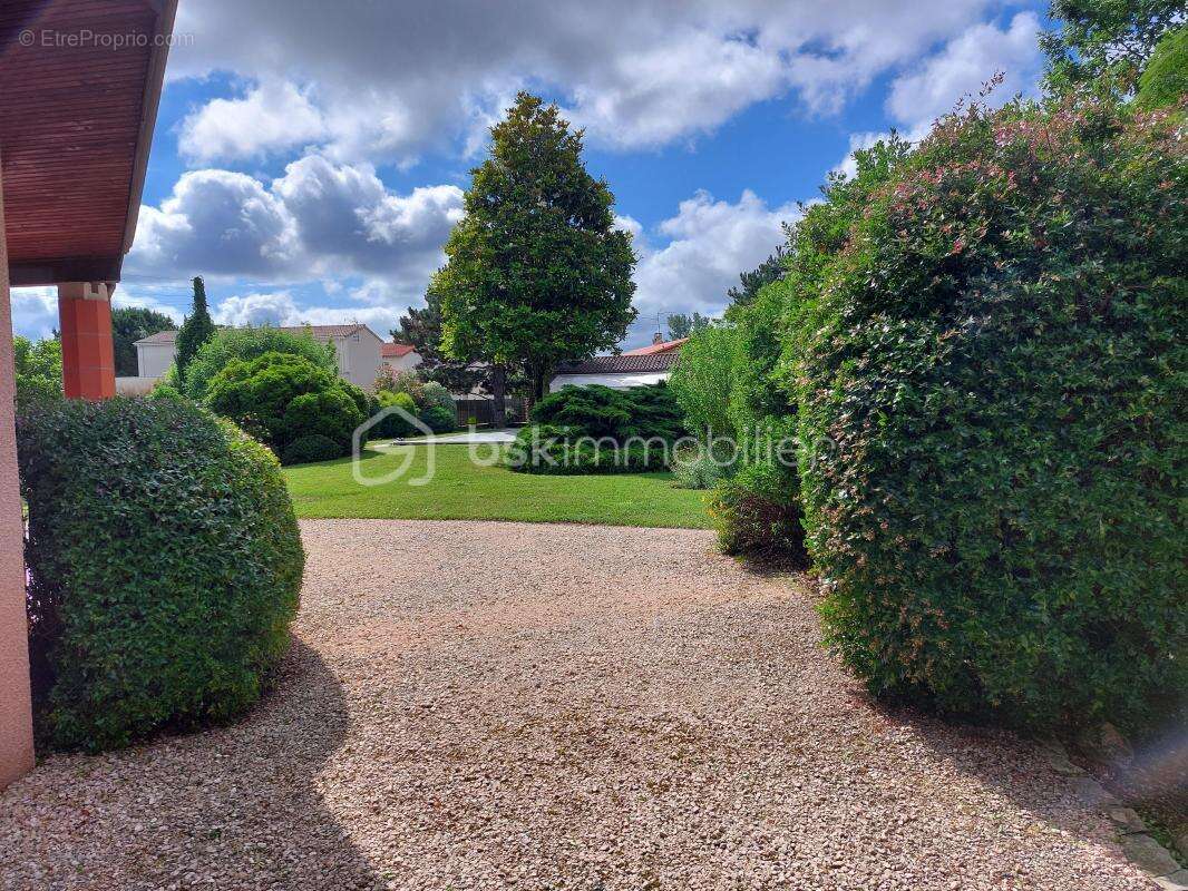 Maison à VILLENEUVE-TOLOSANE