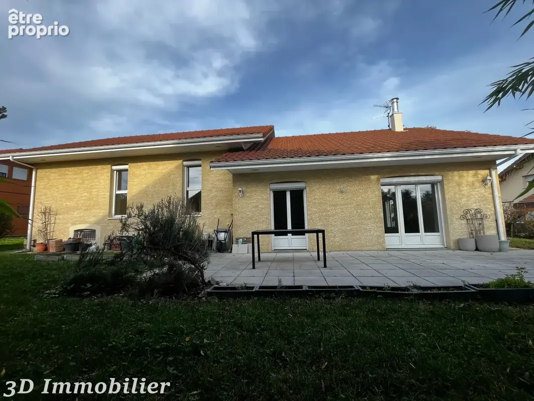Maison 7 pièces 130 m² à vendre à Douvaine (74140) - photo 2
