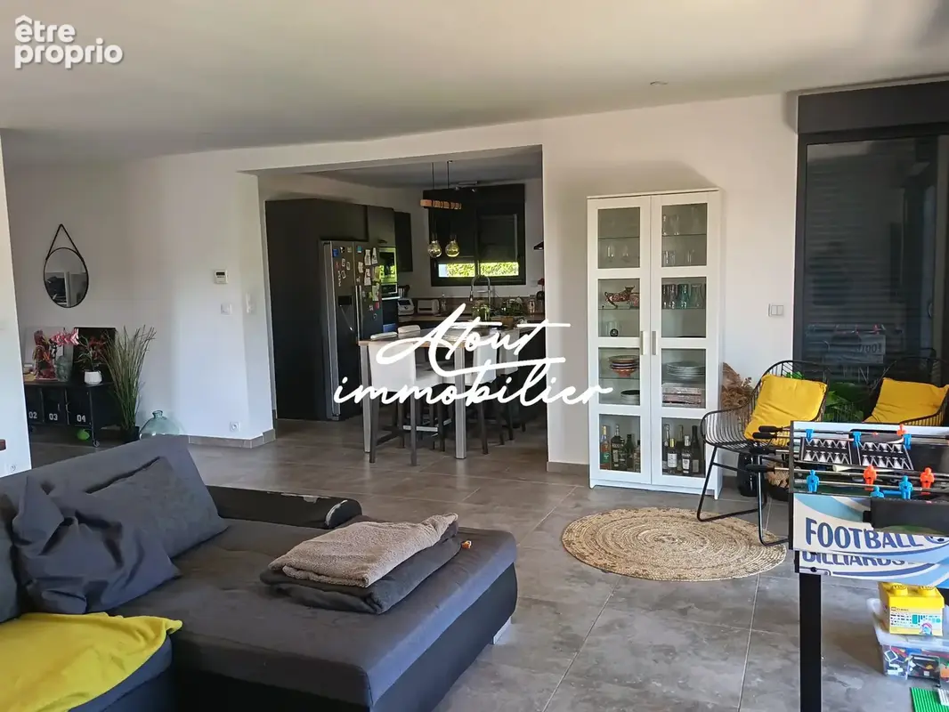 Saint Pons de Mauchiens : Villa de plain pied 4 chambres avec garage - photo 6