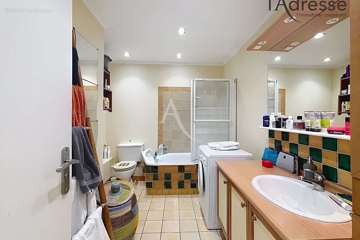 Appartement à SURESNES
