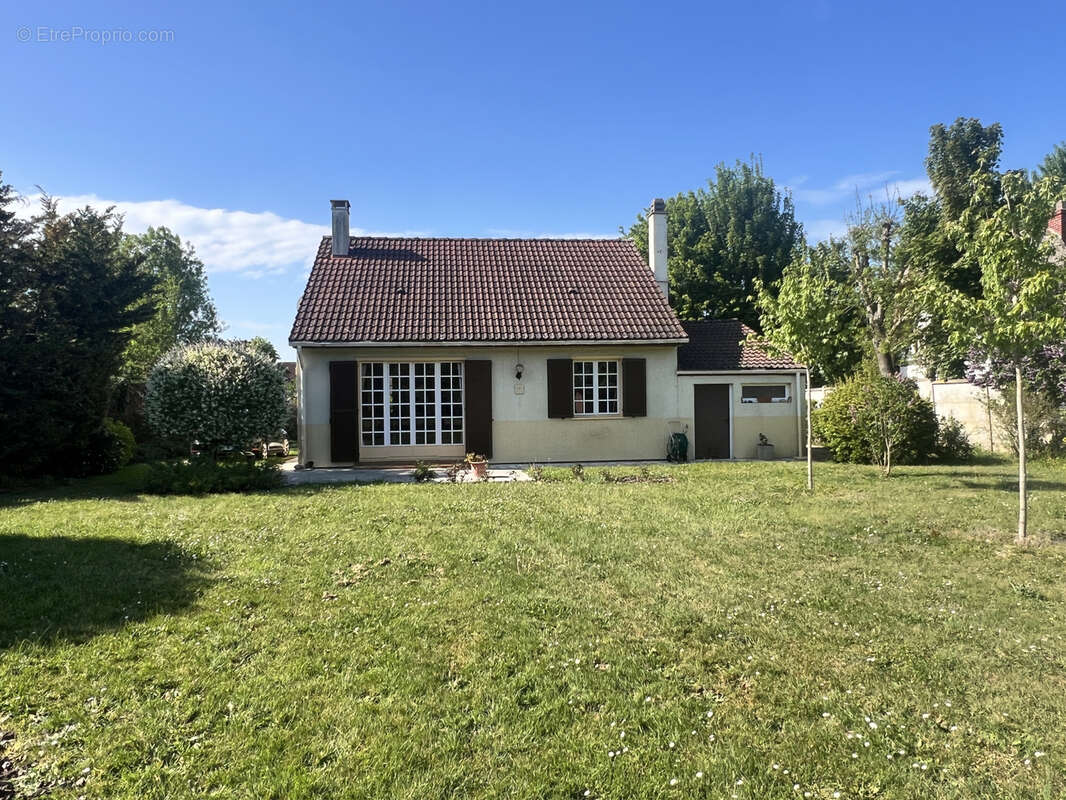 Maison à SAINT-GEORGES-MOTEL