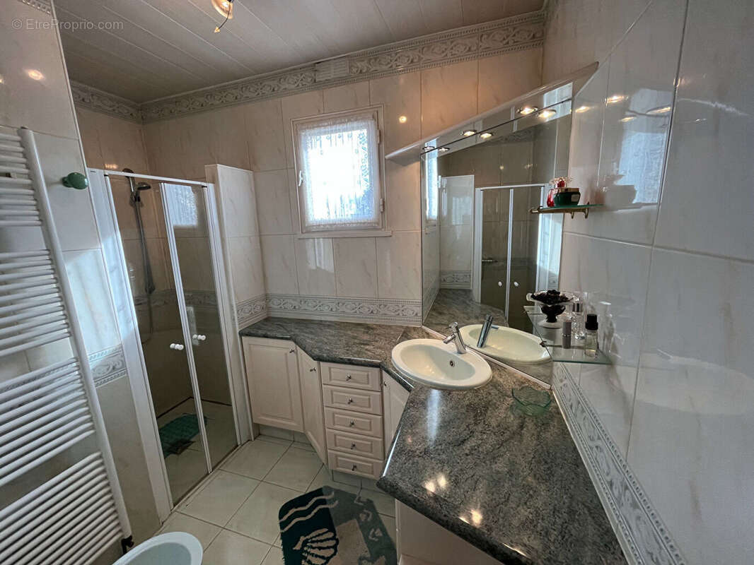 Maison à VILLEMANDEUR