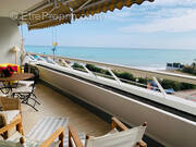 Appartement à VILLENEUVE-LOUBET