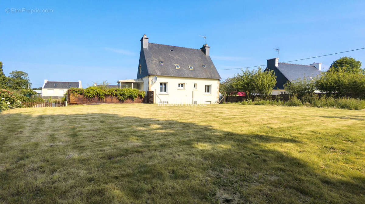 Maison à MINIHY-TREGUIER