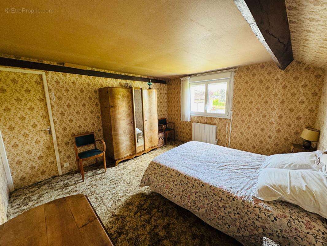 Maison à COSNE-COURS-SUR-LOIRE