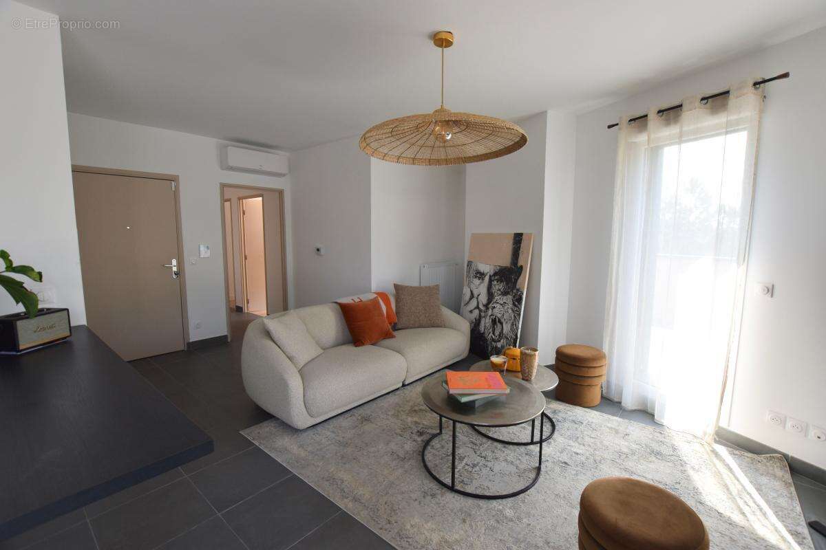 Appartement à CRAPONNE